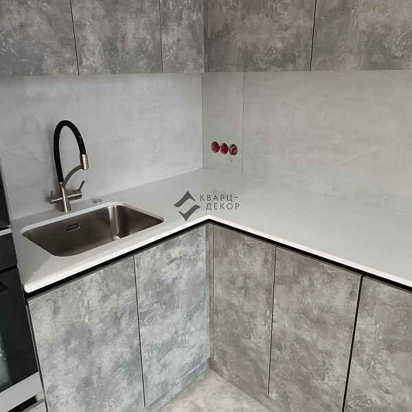 Столешница из кварцевого агломерата Vicostone BQ 100 2